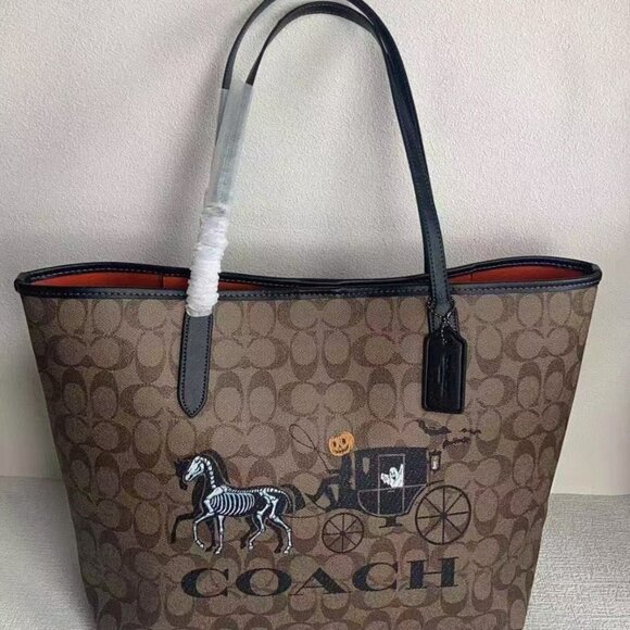 Coach City Tote Halloween Horse And Carriage Bag Purse